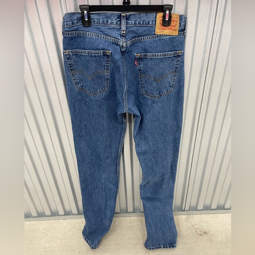 Vintage Men’s Levi’s Size 34x36 Dark Denim Blue Jeans